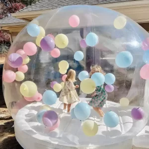 Noleggio bubble house gonfiabile con palloncini